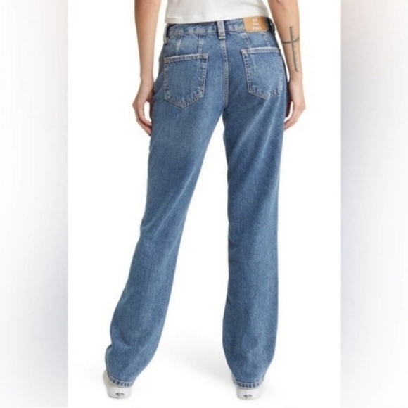 NWOT FREE PEOPLE Curvy Siren Straight Leg Jean $78 - Picture 8 of 15